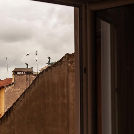 Colosseum View Accomodation ローマ エクステリア 写真