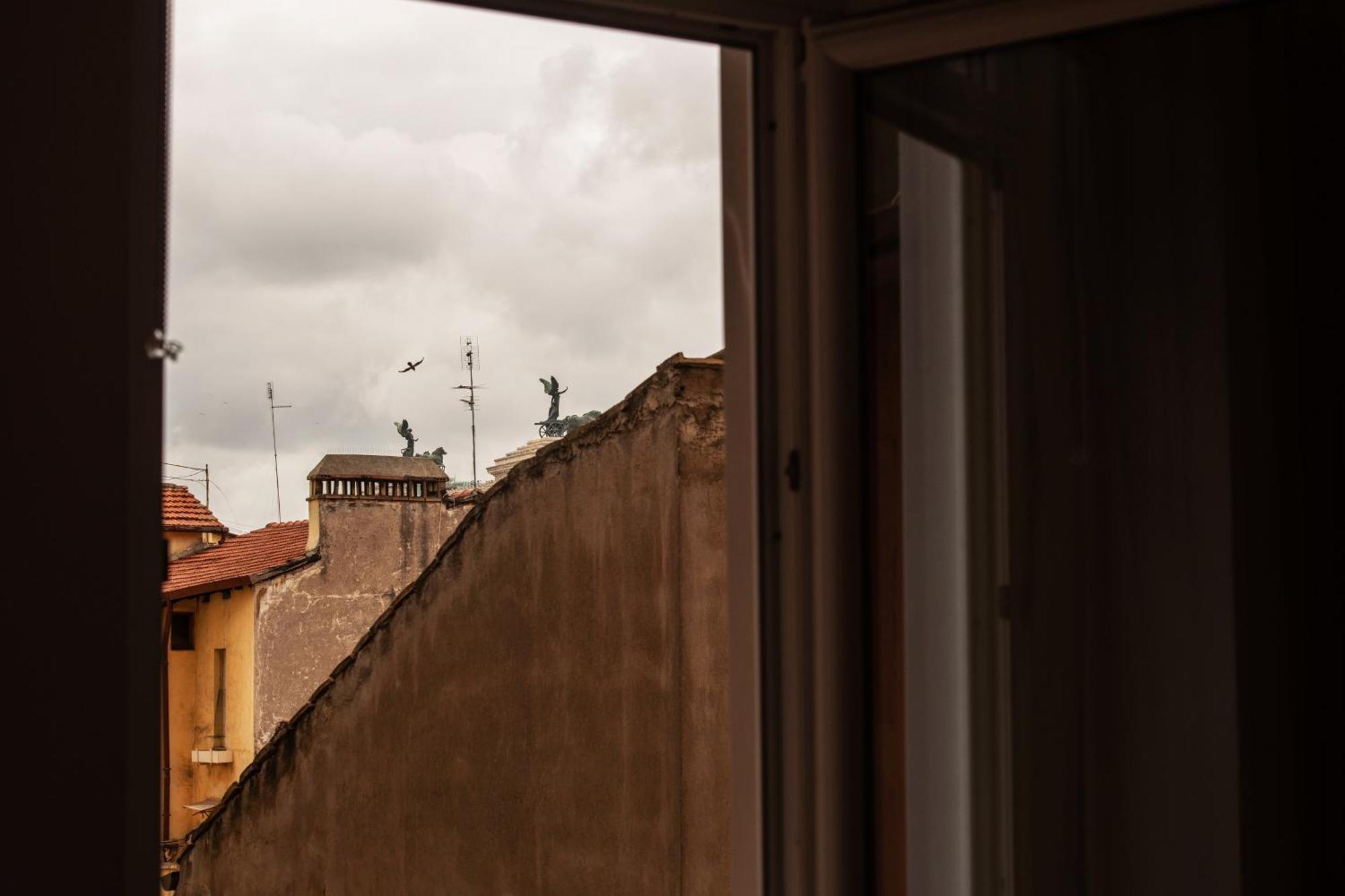 Colosseum View Accomodation ローマ エクステリア 写真