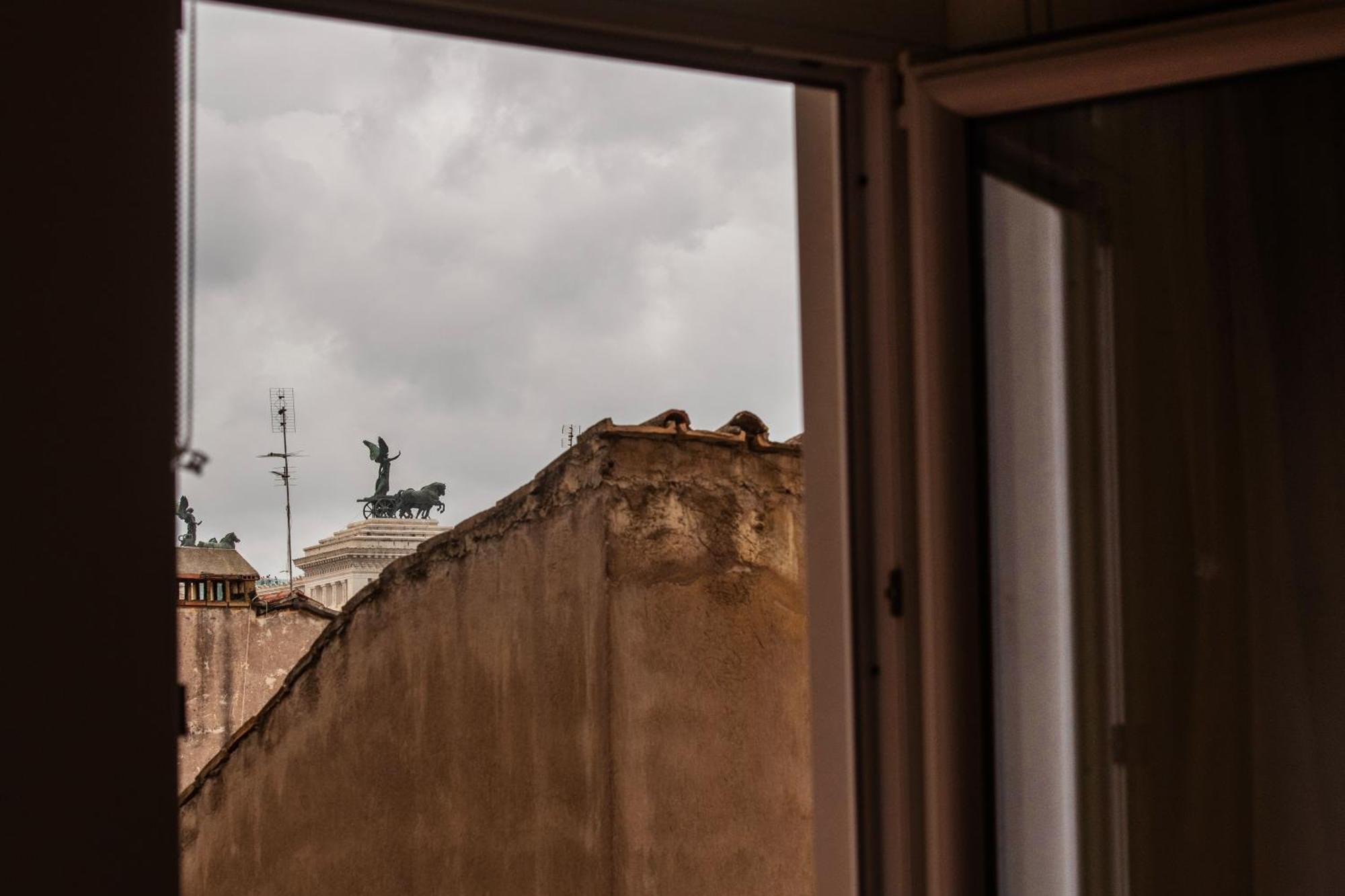 Colosseum View Accomodation ローマ エクステリア 写真